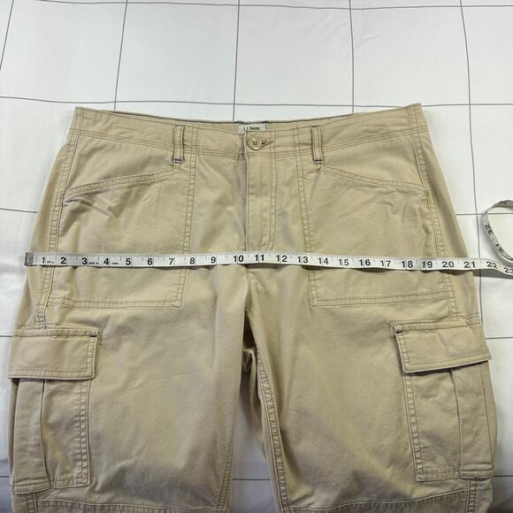 L.L.Bean Pants Womens 14 Petite Khaki Stretch Canvas Cargo Mid Rise Straight Leg - Picture 7 of 11